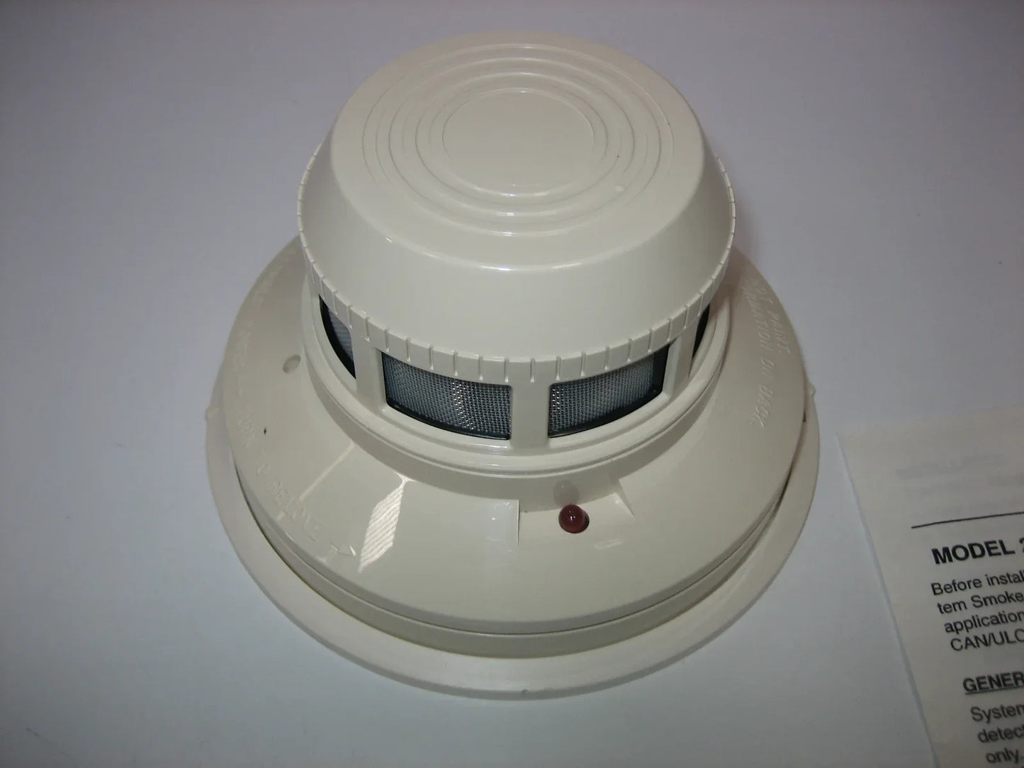 Detectors - Honeywell System Sensor 4-wire Conventional Type Smoke Detector 2412/24E