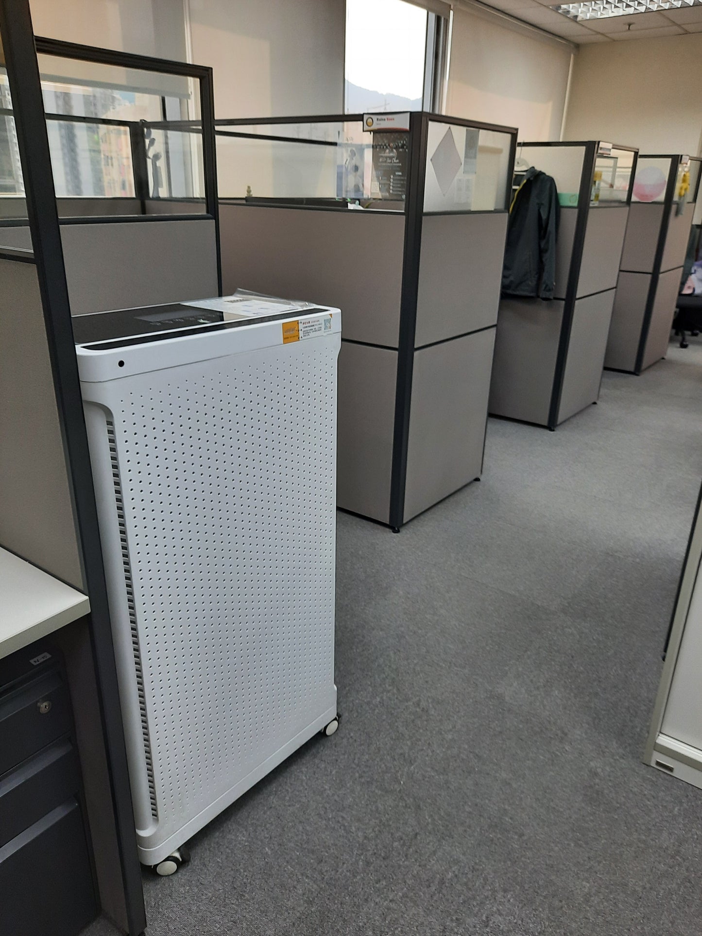 Cleaners - X8 Smart Germicidal Air Purifier HEPA + UV-C + Anion -- Monthly Rental