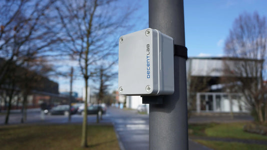 DecentLab Industrial CO2 Sensor 10,000 ppm IP67 LoRaWAN C-size Battery