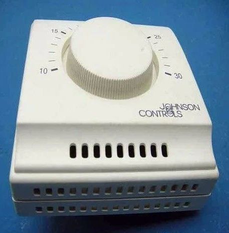 Johnson Controls 15/28C Room type Thermostat Only T2000HHC-0C0